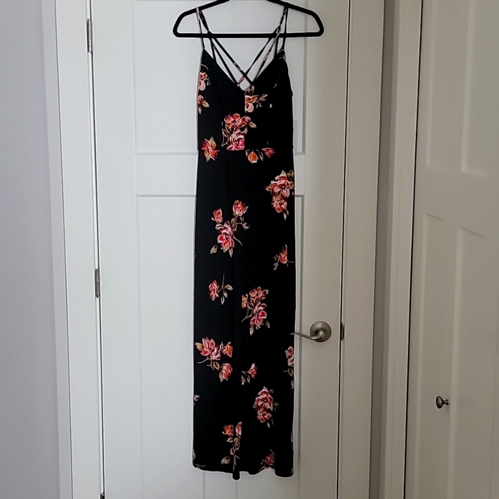 NWT Maxi Dress by Nine Britton Size S